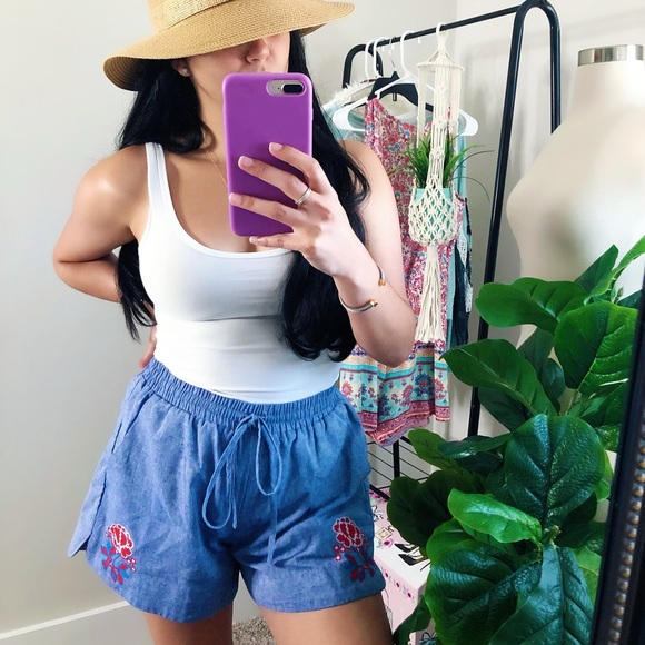 Jade Melody Tam Denim Style Embroidery Boho Shorts - Picture 2 of 3